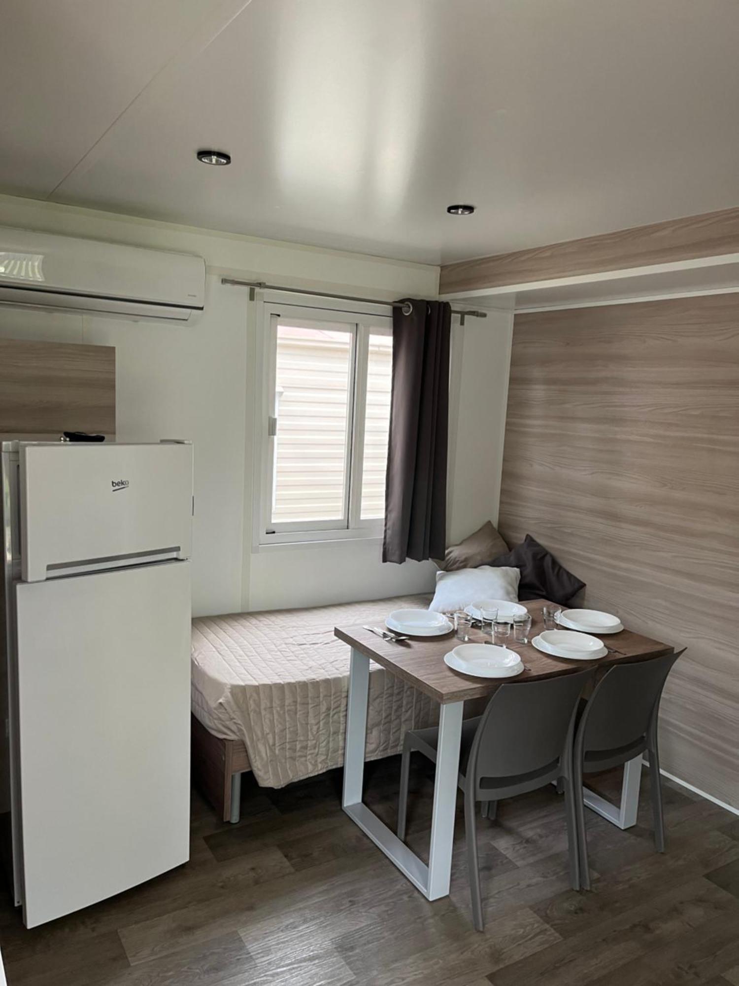 Camping Adriatico Martinsicuro Exterior photo